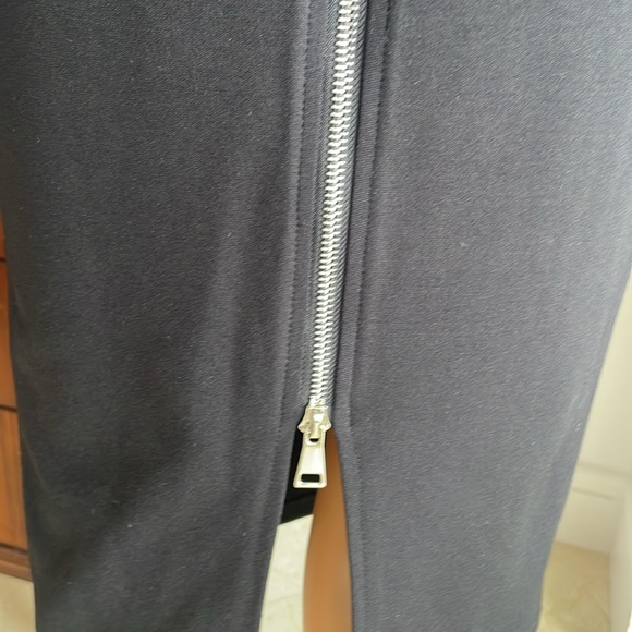 NWT BODYCON BASIC BLACK DRESS - Picture 8 of 12